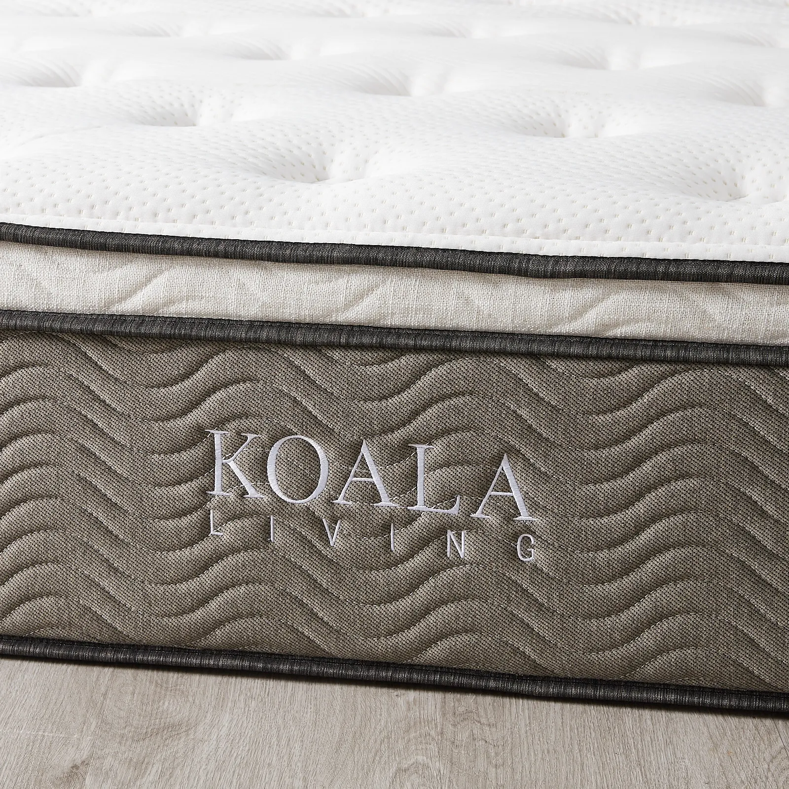 Euro Quiltedtop Queen Mattress