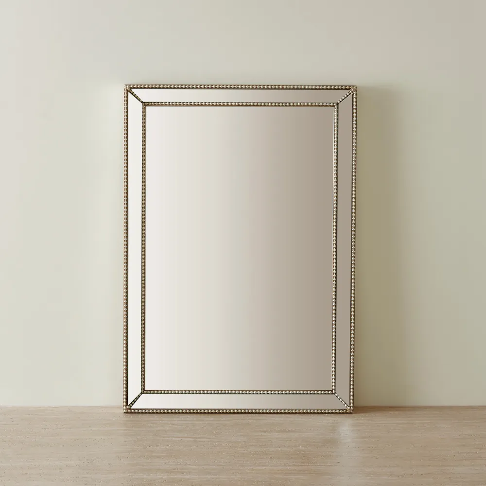 Pisa Mirror