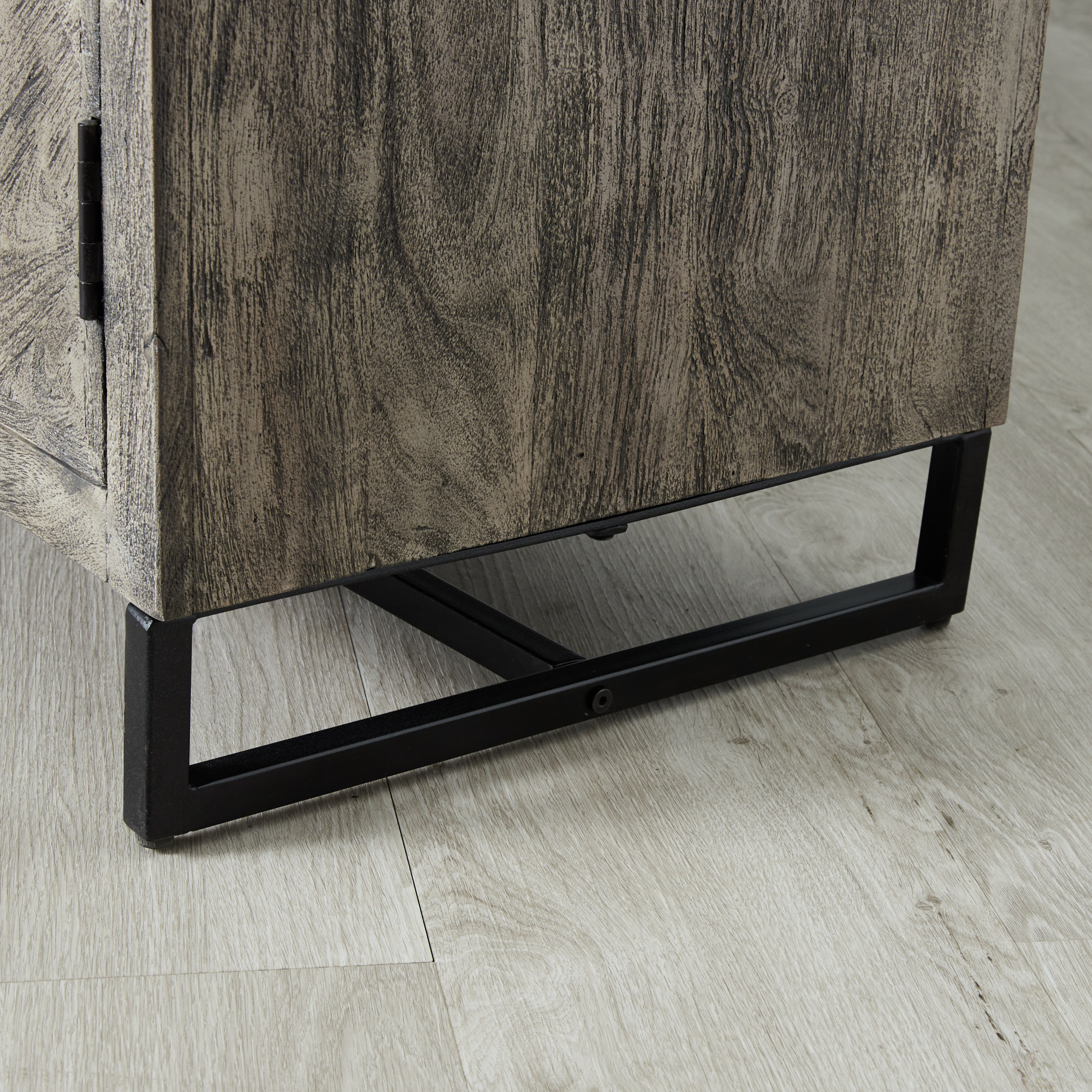 huxley corner unit