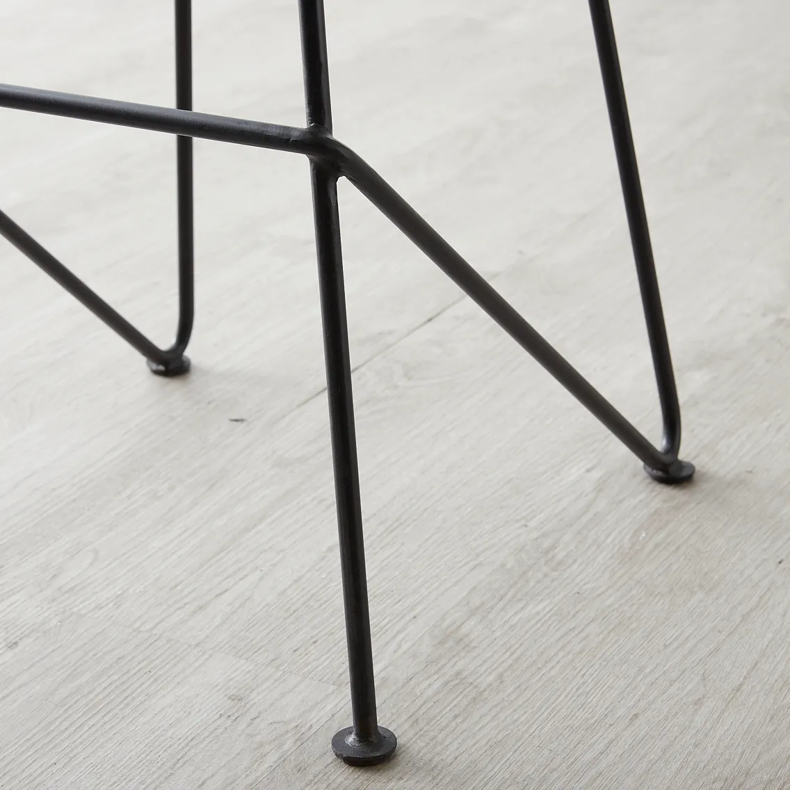 Samba Burnt Brown Acacia Wood Bar Stool