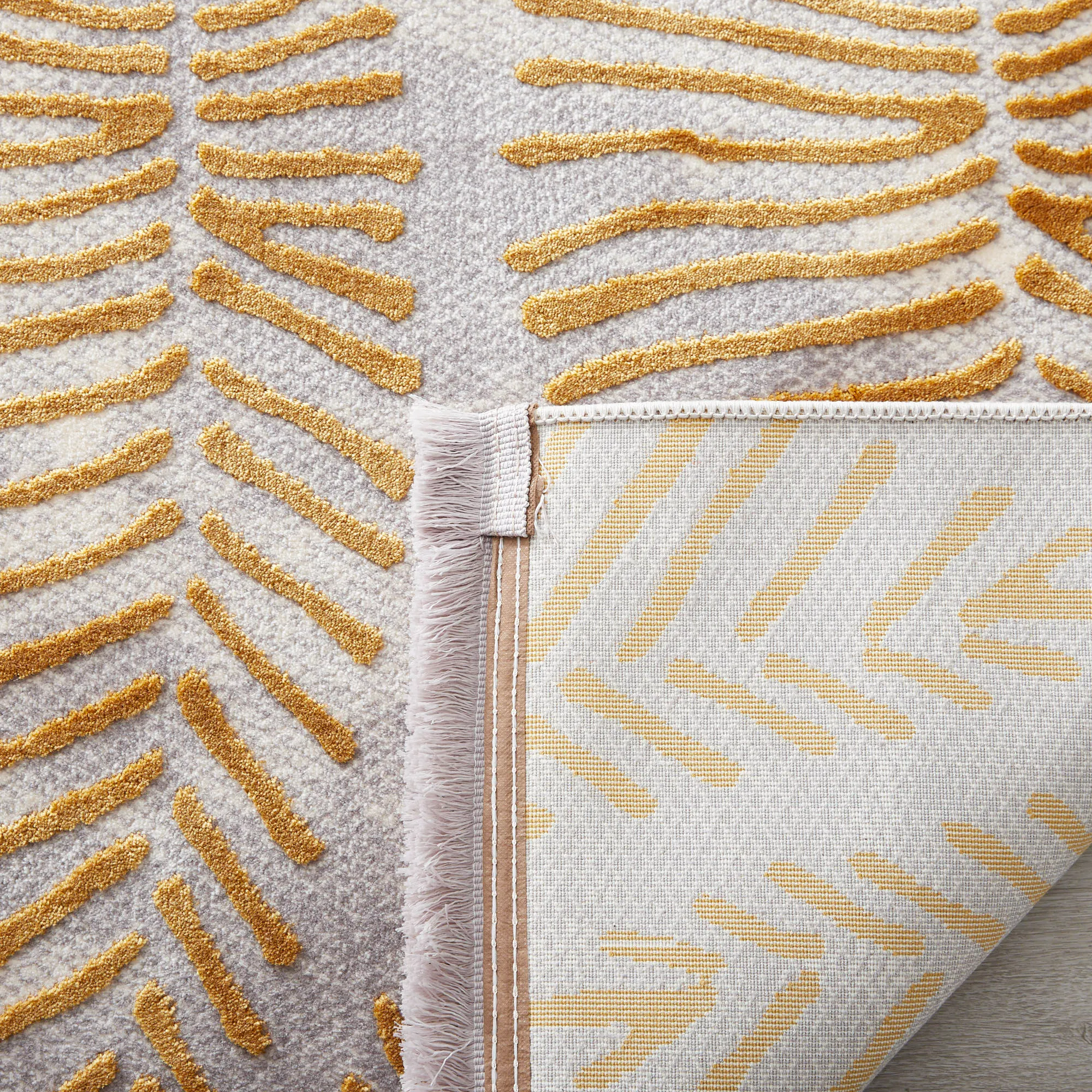 Tropical Homes Floor Rug - Large 250cm x 350cm