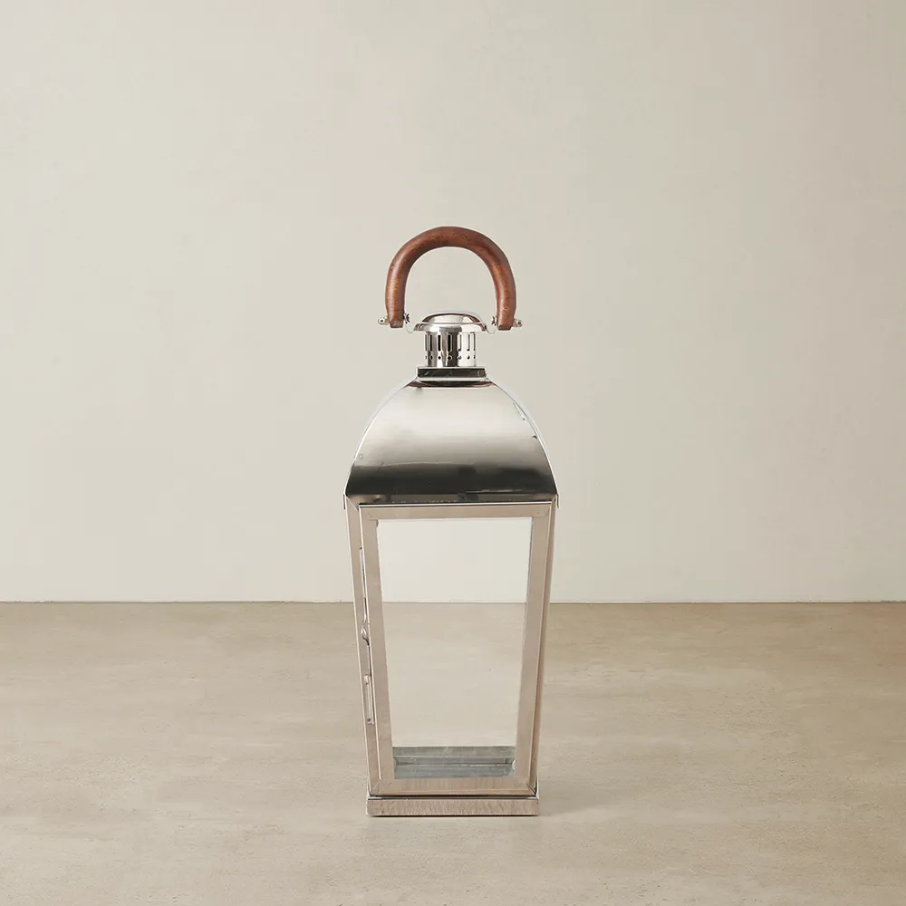 Damien Lantern - Medium