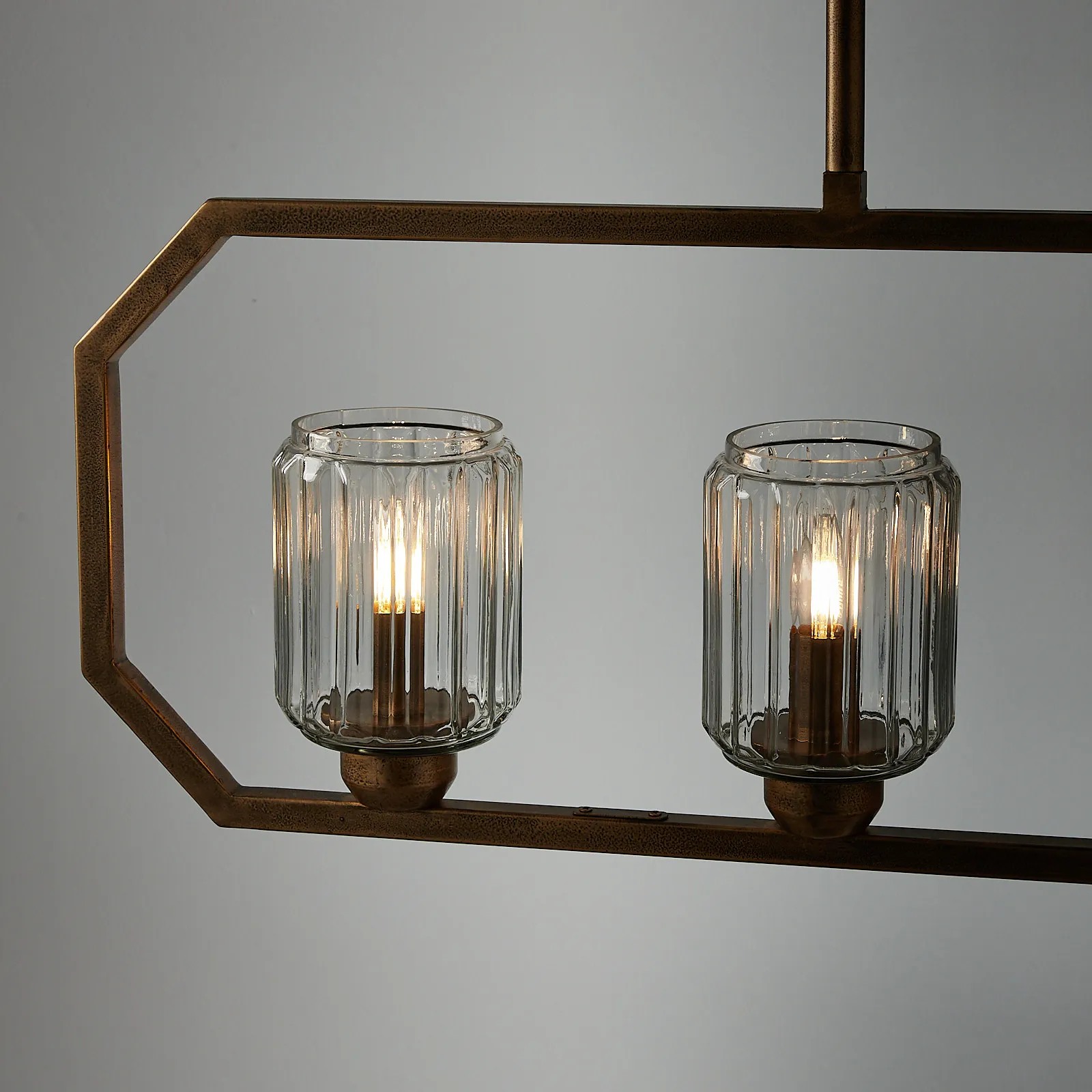 Freyja Antique Gold Metal 5-Light Chandelier