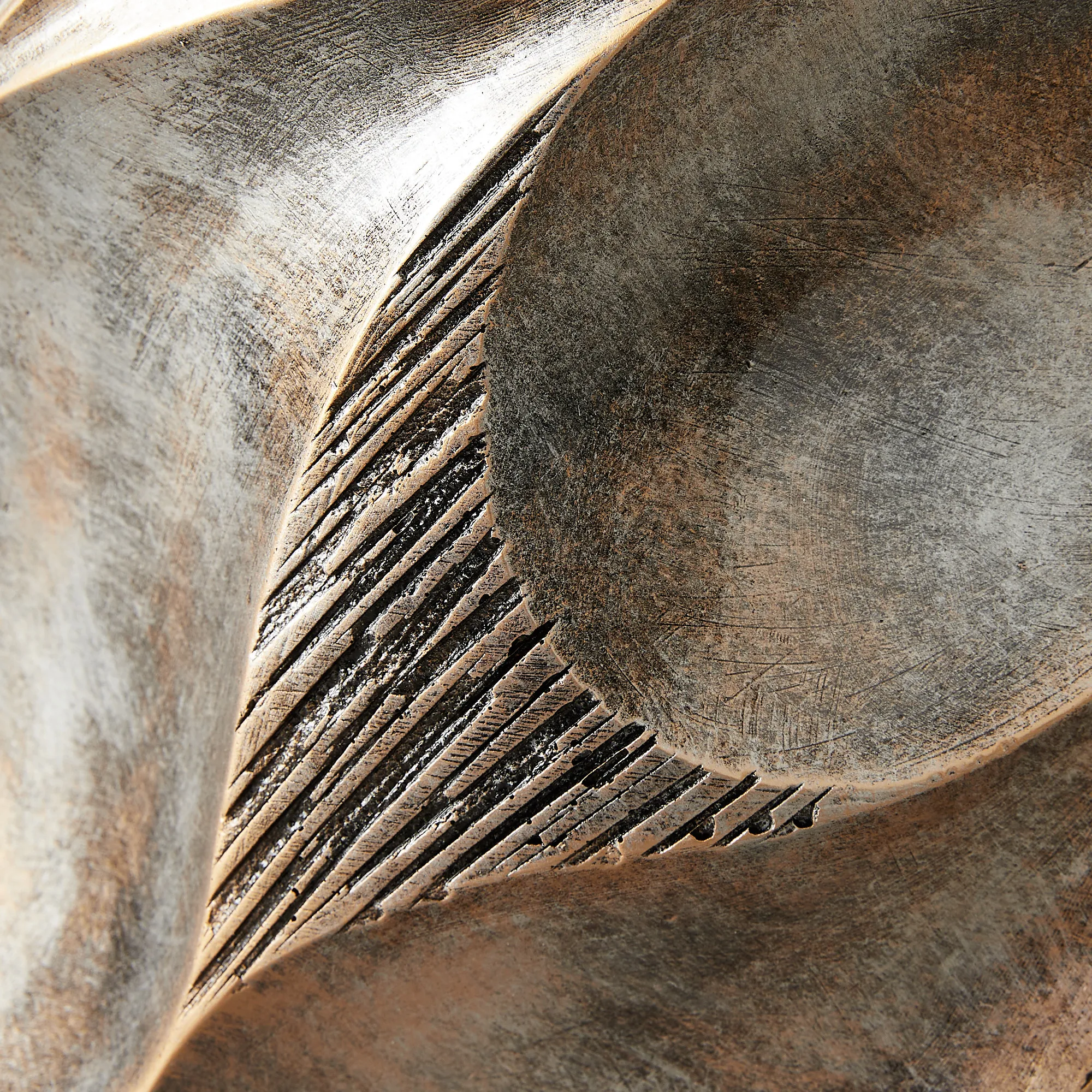 Dewdrop Antique Gold Vase