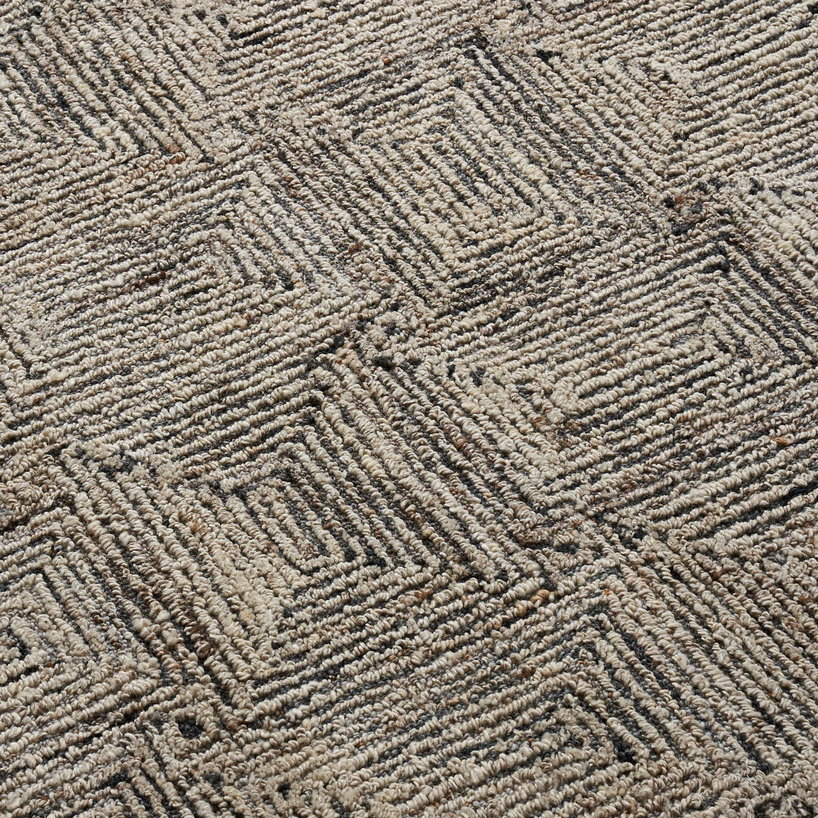 Messina Warm Sand Floor Rug - Medium 200cm x 300cm | Koala Living