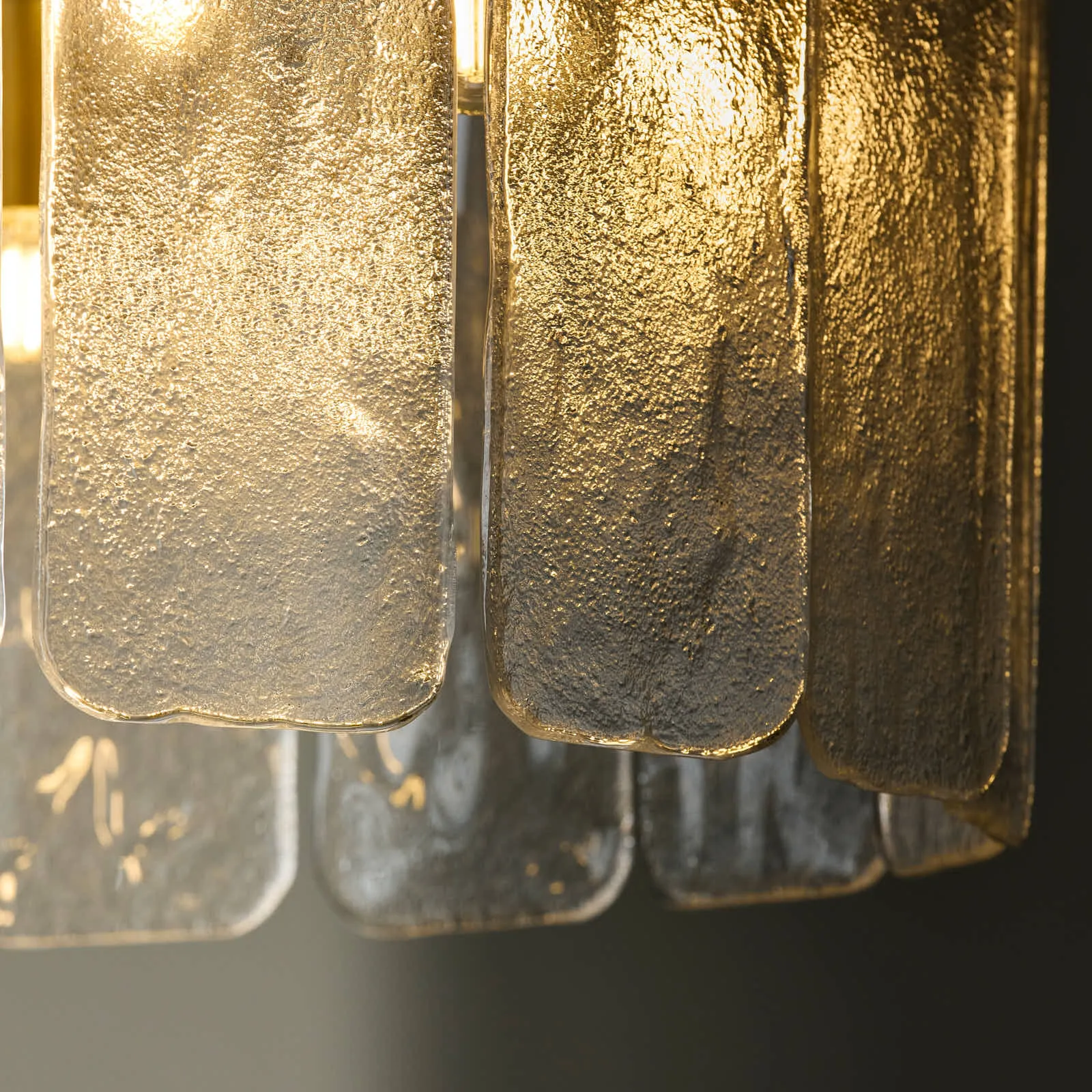 Aveline Chandelier